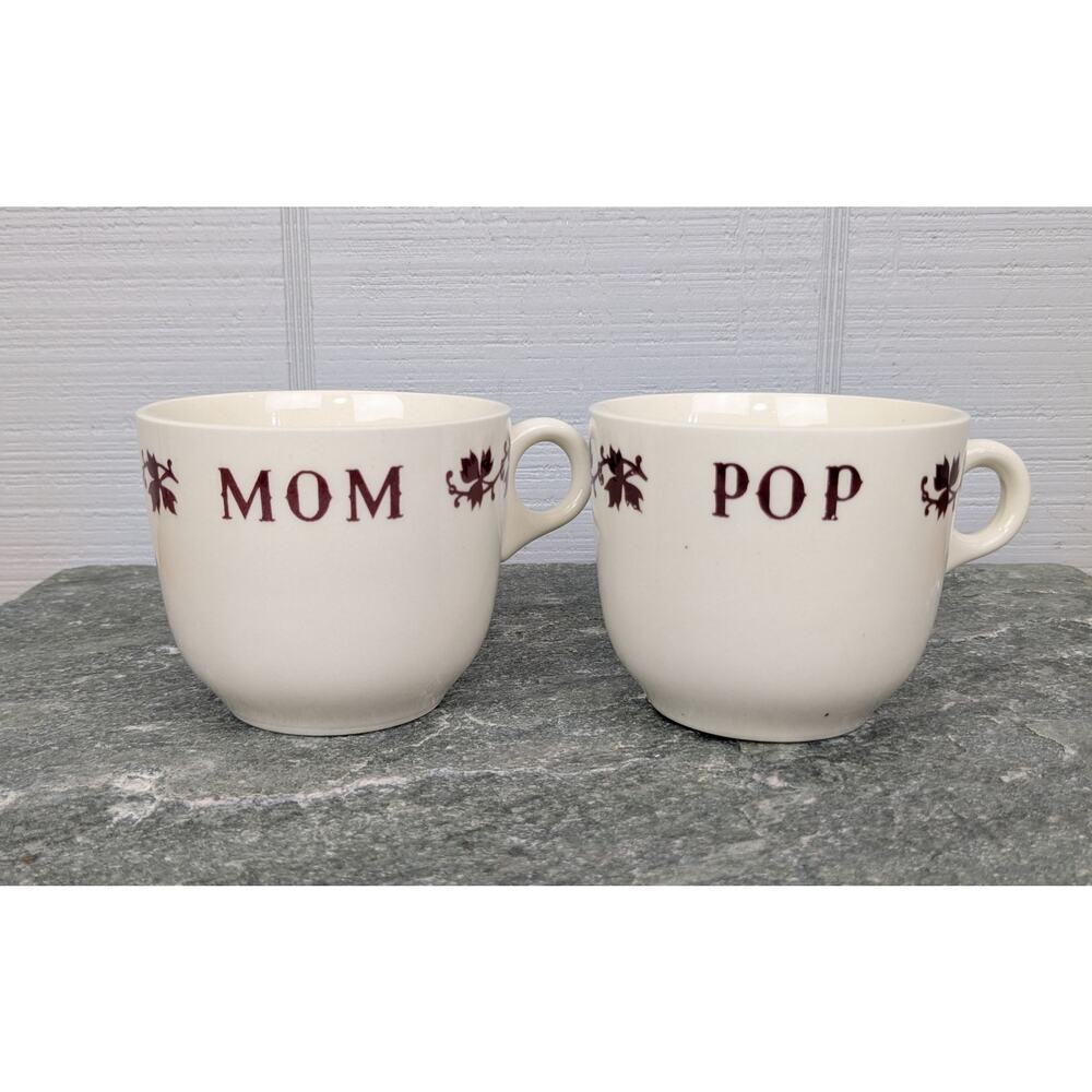 Vintage MOM POP Mugs Coffee Tea Cups Leaf Motif Fathers Mothers Gifts USA Retro